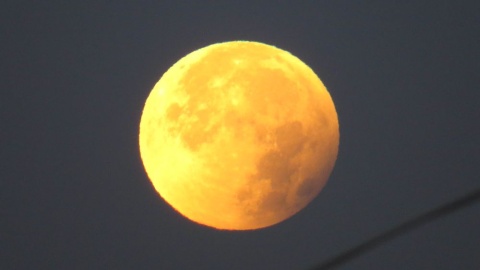 28 września 2015 - Super zaćmienie Księżyca nad Ostródą. Foto © Maciej Głowacki