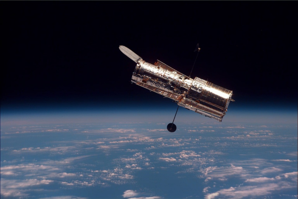 Hubble Space Telescope © NASA