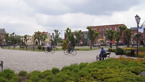 Jedną z wizytówek Gniewkowa jest pięknie zrewitalizowany rynek. Fot. Henryk Żyłkowski