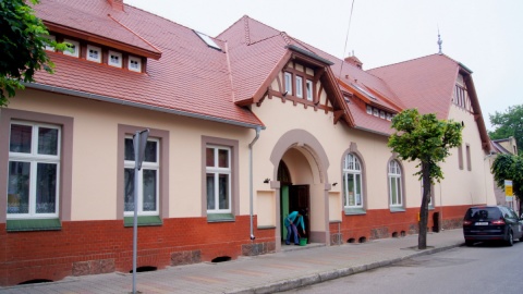 Remontowane kino "Kujawianka", w którym siedzibę znalazł Miejsko-Gminny Ośrodek Sportu i Rekreacji w Strzelnie. Fot. Henryk Żyłkowski