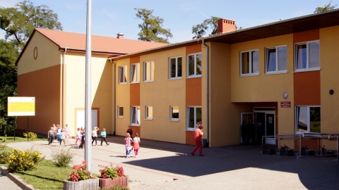 Co w gminie piszczy. Szkoła Podstawowa w Królikowie. Fot. Henryk Żyłkowski