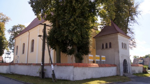 Co w gminie piszczy? XVIII-wieczny kościół p.w. Świętej Marii Magdaleny w Wąwelnie. Fot. Henryk Żyłkowski