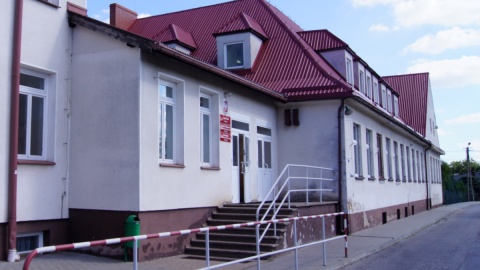 Co w gminie piszczy? Zespół Szkół w Wąwelnie. Fot. Henryk Żyłkowski