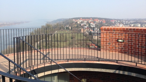 Na tarasie widokowym. Fot. Tomasz Kaźmierski