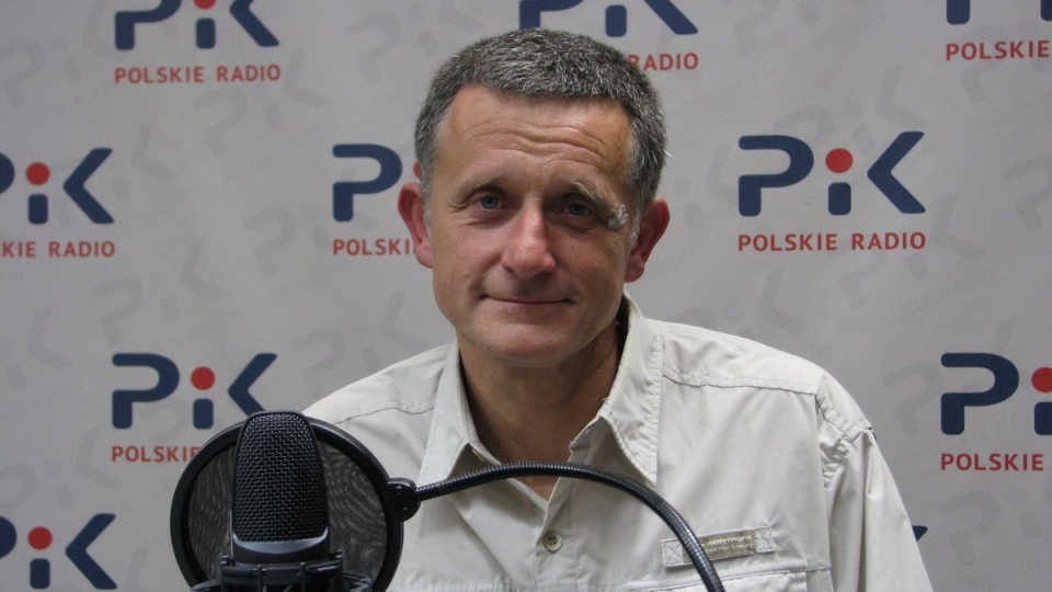 Kpt. Piotr Kuźniar w studiu Polskiego Radia PiK
