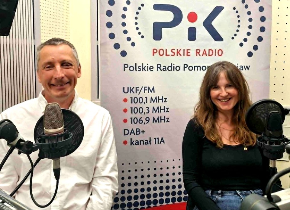 Goście w „Radiowym Klubie Rodzica”: Rafał Górniak i Monika Wirżajtys. Fot. Bogumiła Wresiło/PR PiK