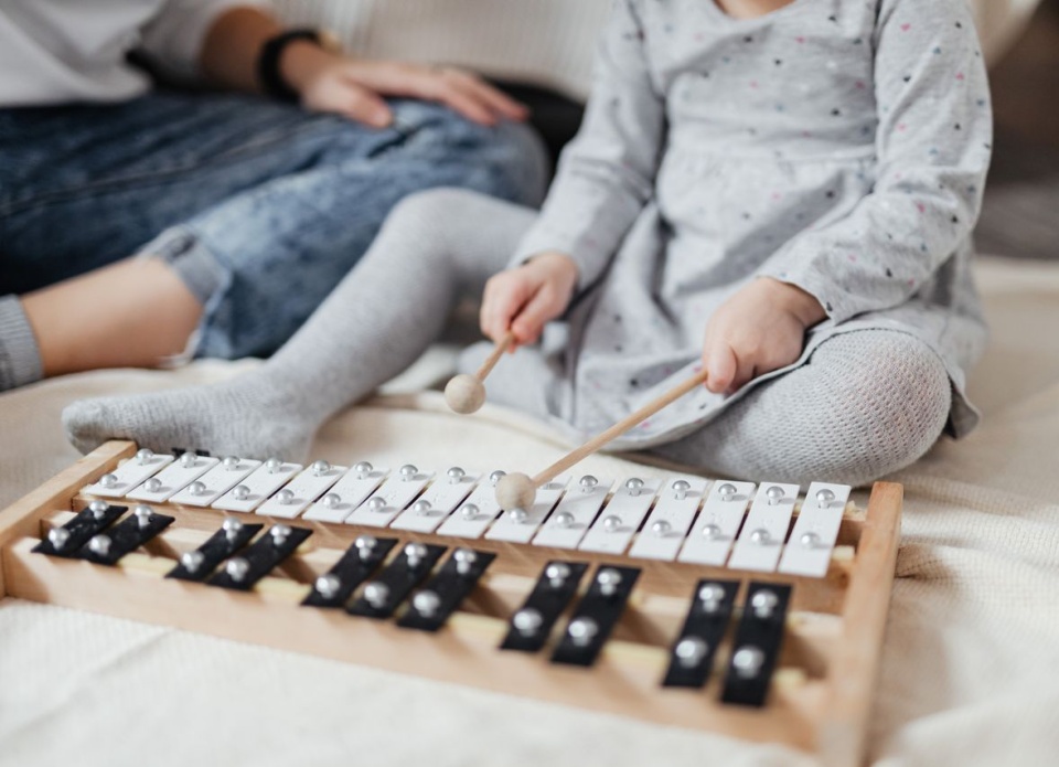 Rozwijajmy dzieci również muzyką. Fot. ilustracyjna/karola-g/pexels.com