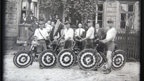 Niezwykły szewc z pasją fotografowania pozostawił 1200 szklanych fotogramów z pierwszej połowy ub. wieku. Fot. Henryk Żyłkowski