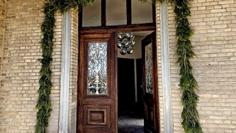 Robert „Balzaq” Markowski próbuje przywrócić pałacowi dawny blask. Fot. Adriana Andrzejewska-Kuras/PR PiK