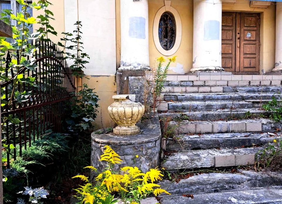 Zabytkowa willa na bydgoskiej Sielance niszczeje od wielu lat. Fot. Żaneta Walentyn/PR PiK