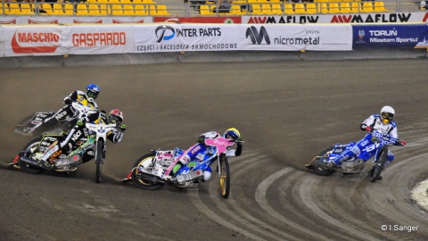 Unibax Toruń - Unia Tarnów 57:33