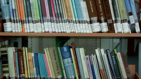 Zbiory ponad 800 tysięcy książek rozrzuconych dotąd w filiach w całej Bydgoszczy, gromadzone są jednym miejscu. Fot. Janusz Wiertel