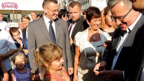 Prezydent zwiedził toruńską katedrę i razem z małżonką Anną Komorowską odwiedził harcerzy. Fot. Michał Zaręba