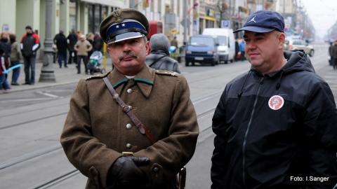 Ulicę Gdańską w Bydgoszczy pokrył "kurz historii" ukazując ją tak jak wyglądała w XX-leciu międzywojennym.