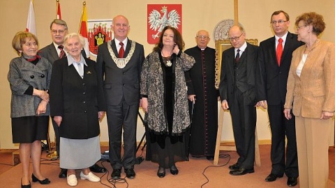 Anna Dymna laureatką grudziądzkiej nagrody imienia Księdza Janusza Pasierba.