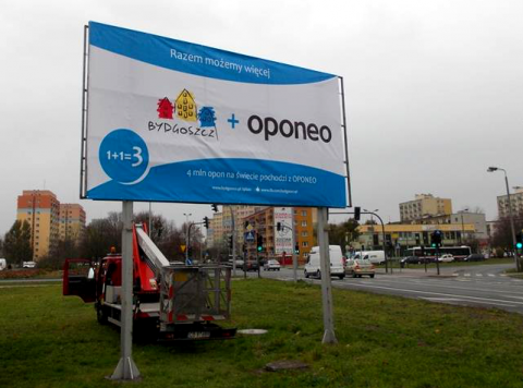 Oponeo.pl na bilbordach kampanii Razem możemy więcej