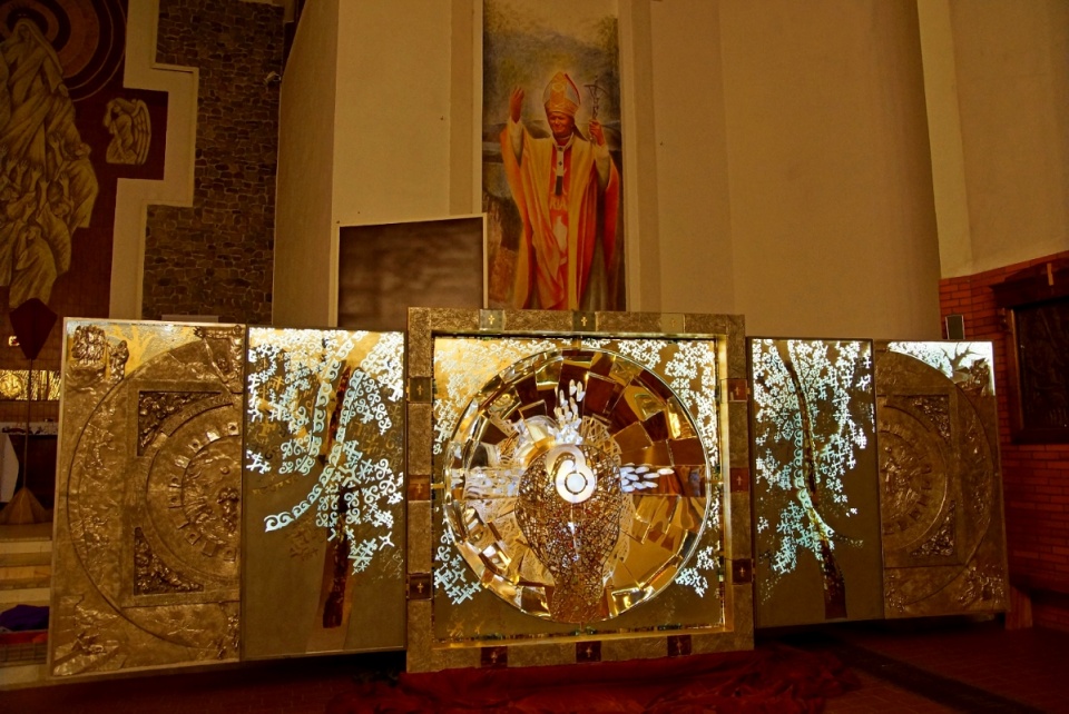 W Sanktuarium Królowej Męczenników w Bydgoszczy zainstalowano wyjątkowy ołtarz – Gwiazda Kazachstanu. Fot. nadesłane