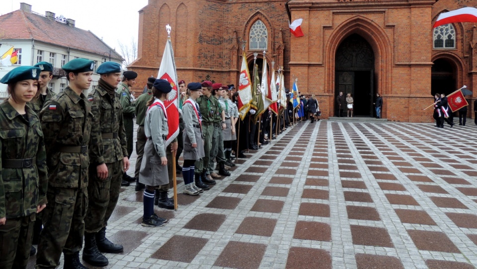 Główna uroczystość we Włocławku odbyła się tradycyjnie na placu przed diecezjalną katedrą. Fot. Marek Ledwosiński