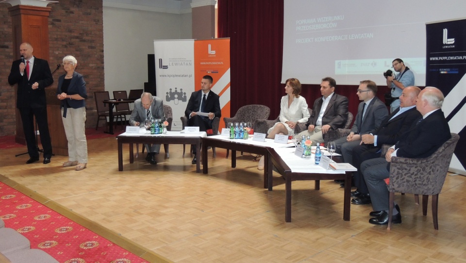 Konferencję zakończyła debata na temat perspektyw rozwoju województwa i lokalnego biznesu. Fot. Tatiana Adonis