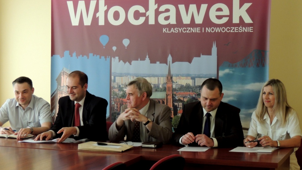Ofertę w przetargu na wywóz śmieci we Włocławku złożyła tylko jedna firma. Fot. Marek Ledwosiński