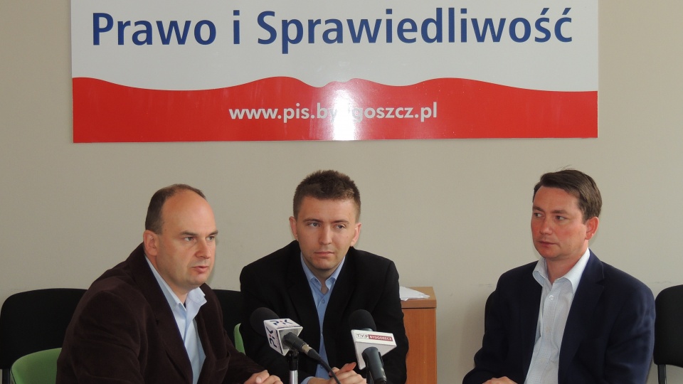 Zarząd bydgoskiego PiS-u przyjął uchwałę potępiającą zbrodnię wołyńską. Fot. Tatiana Adonis