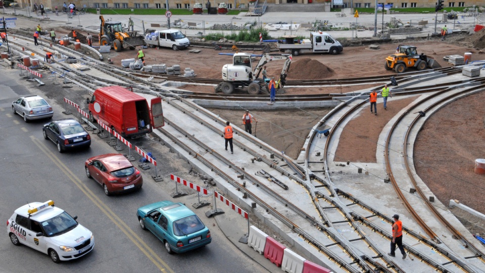 Budowa nowej linii tramwajowej do miasteczka akademickiego potrwa do końca czerwca 2014 roku. Fot. UM w Toruniu