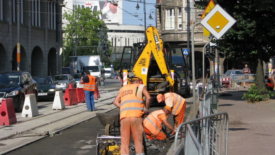 Mieszkańcy Bydgoszczy niecierpliwie wypatrują końca prac remontowych na na węźle Klaryski. Fot. Janusz Wiertel