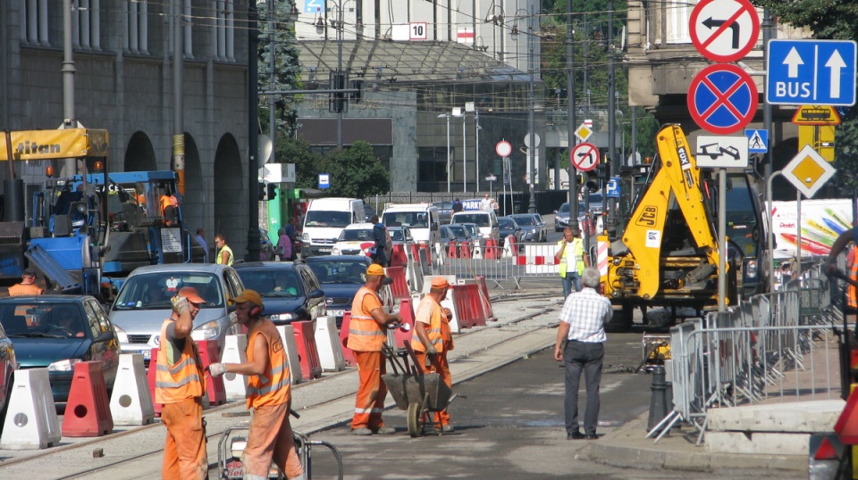 Mieszkańcy Bydgoszczy niecierpliwie wypatrują końca prac remontowych na na węźle Klaryski. Fot. Janusz Wiertel