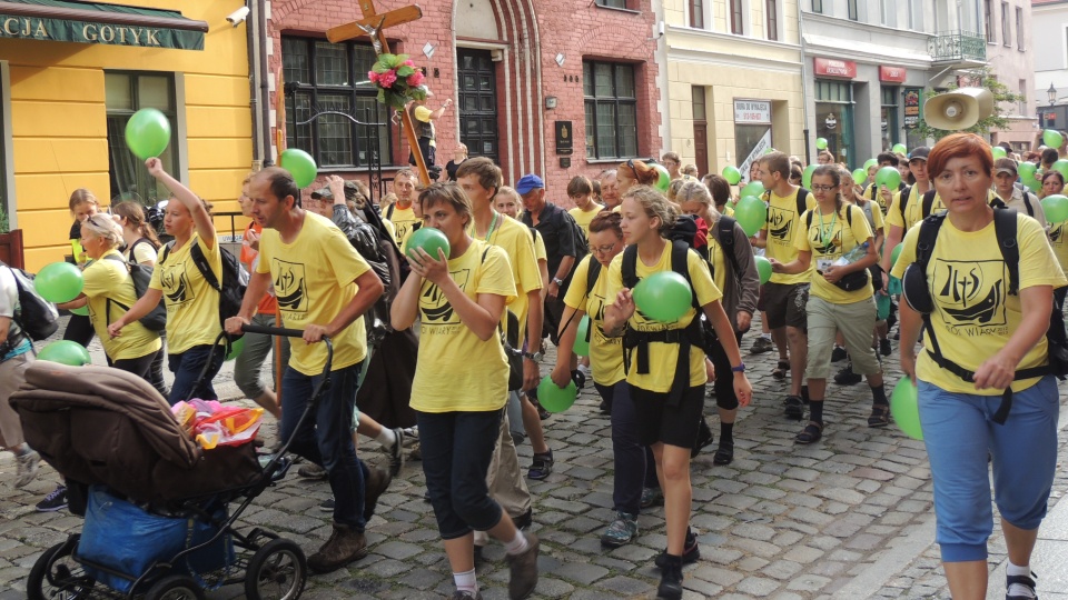 Uczestnicy 35.Pielgrzymki z Torunia na Jasną Górę mają do pokonania 300 kilometrów. Fot. Michał Zaręba