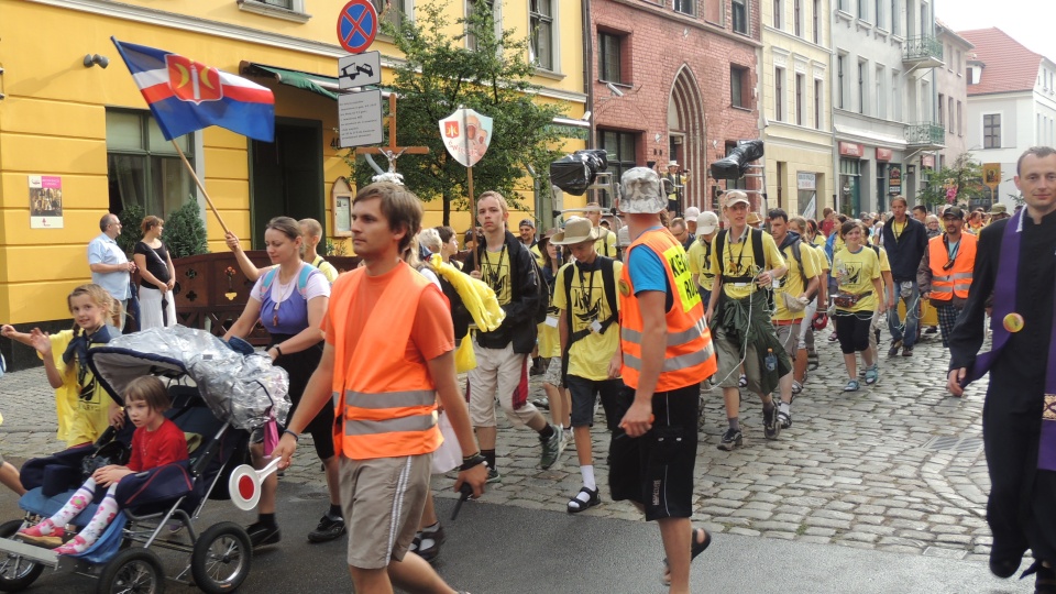 Uczestnicy 35. Pielgrzymki z Torunia na Jasną Górę mają do pokonania 300 kilometrów. Fot. Michał Zaręba