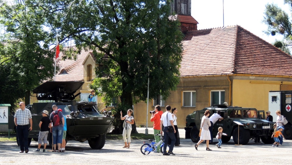 Z okazji Święta WP żołnierze chcieli przybliżyć swoją pracę oraz sprzęt. Fot. Michał Zaręba