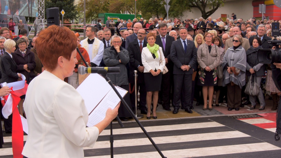 W uroczystości uczestniczyła m.in. pochodząca z Solca piosenkarka Irena Santor, a także parlamentarzyści oraz prezydenci Bydgoszczy i Torunia.