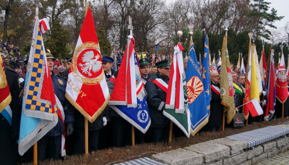 Główna uroczystość Święta Niepodległości w Toruniu, odbyła się przy pomniku marszałka Józefa Piłsudskiego na Placu Rapackiego. Fot. Adriana Andrzejewska