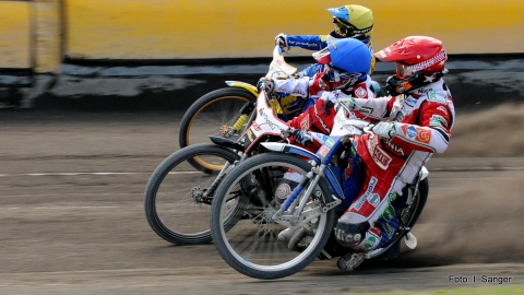 Polonia Bydgoszcz wygrała z GKM Grudziądz 48:42. Bonus zdobyli grudziądzanie.