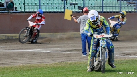 Polonia Bydgoszcz wygrała z GKM Grudziądz 48:42. Bonus zdobyli grudziądzanie.