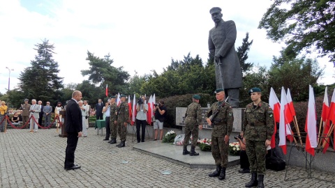 Uroczystości odbyły się pod pomnikiem Józefa Piłsudskiego. Fot. Adriana Andrzejewska