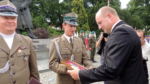 Uroczystości odbyły się pod pomnikiem Józefa Piłsudskiego. Fot. Adriana Andrzejewska