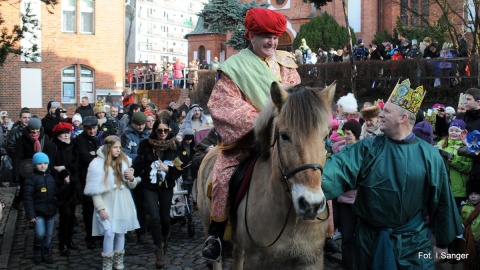 Barwny korowód przeszedł na Stary Rynek w Bydgoszczy.