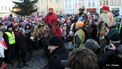 Barwny korowód przeszedł na Stary Rynek w Bydgoszczy.