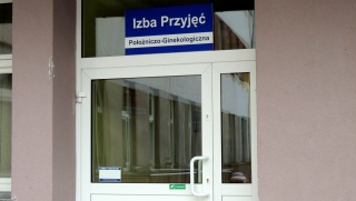 Szpital odpiera zarzuty ojca zmarłych bliźniąt