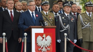 Komorowski: będziemy domagać się wzmocnienia wschodniej flanki NATO