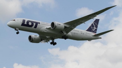 LOT dostanie od Boeinga równowartość 90 mln. zł.