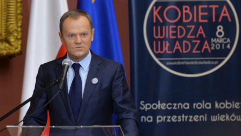 Donald Tusk: polityka ciągle jest mężczyzną, potrzebujemy jej jako kobiety