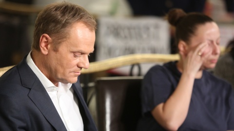 Donald Tusk proponuje protestującym rodzicom wzrost świadczeń od 1 maja