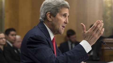 Kerry: Prowokacje Rosji mogą być pretekstem do interwencji wojskowej