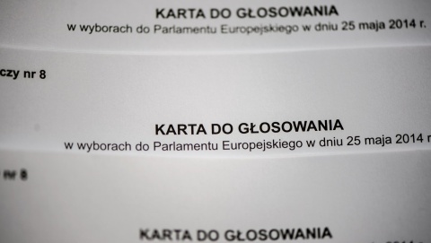 Wybory do PE Głos ważny - znak X przy nazwisku kandydata na jednej z list