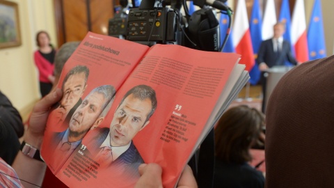 Tusk: nie znajduję powodów do dymisji Sienkiewicza