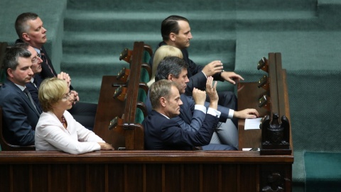 Sejm: wotum zaufania dla rządu, cała koalicja za [wideo]