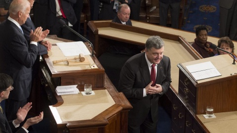 Poroszenko w Kongresie USA: Ukraina potrzebuje broni [wideo]
