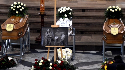 W Katowicach uroczystości pogrzebowe rodziny Kmiecików